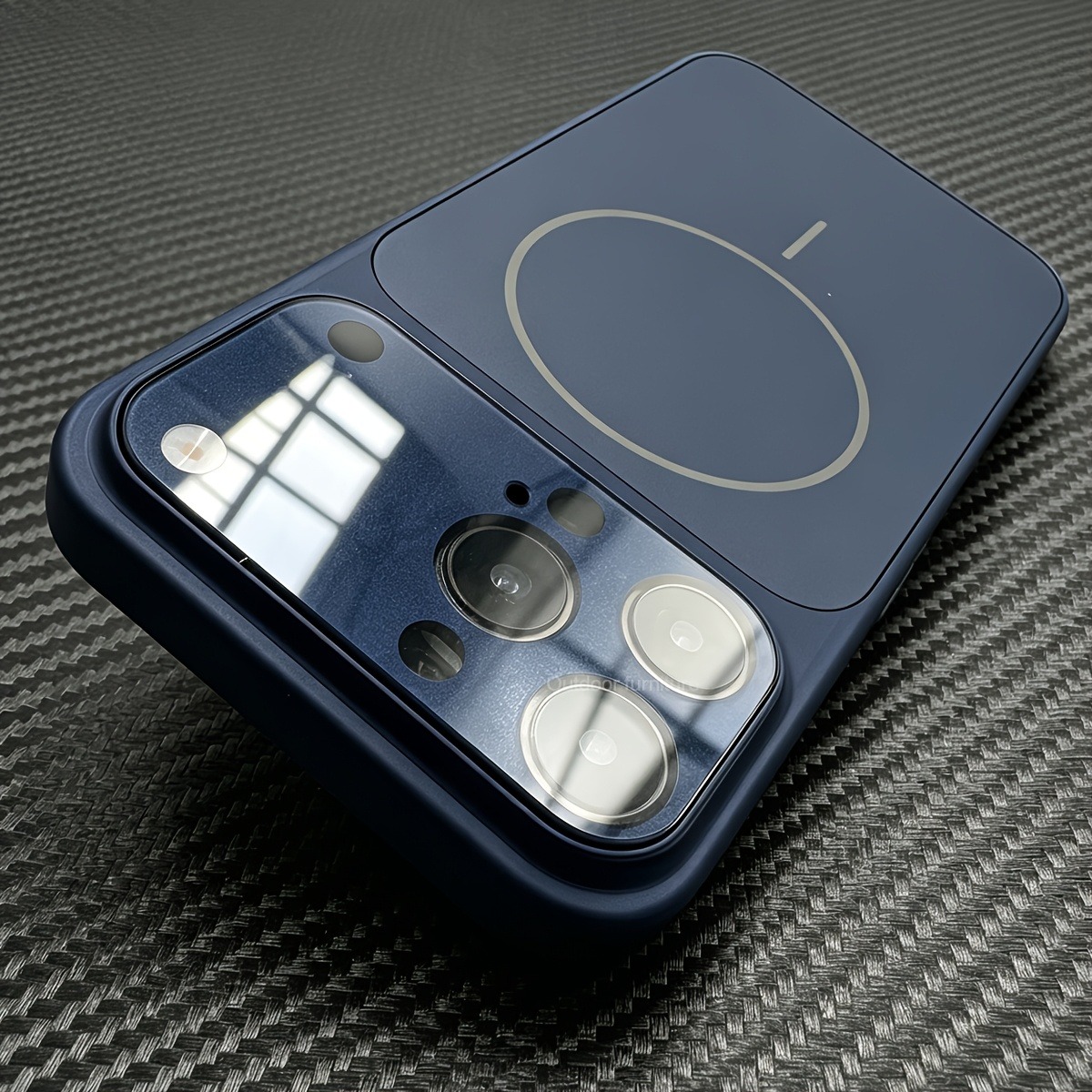 Camera Lens Protector - Luxuriöse magnetische Schutzhülle mit großem Fenster